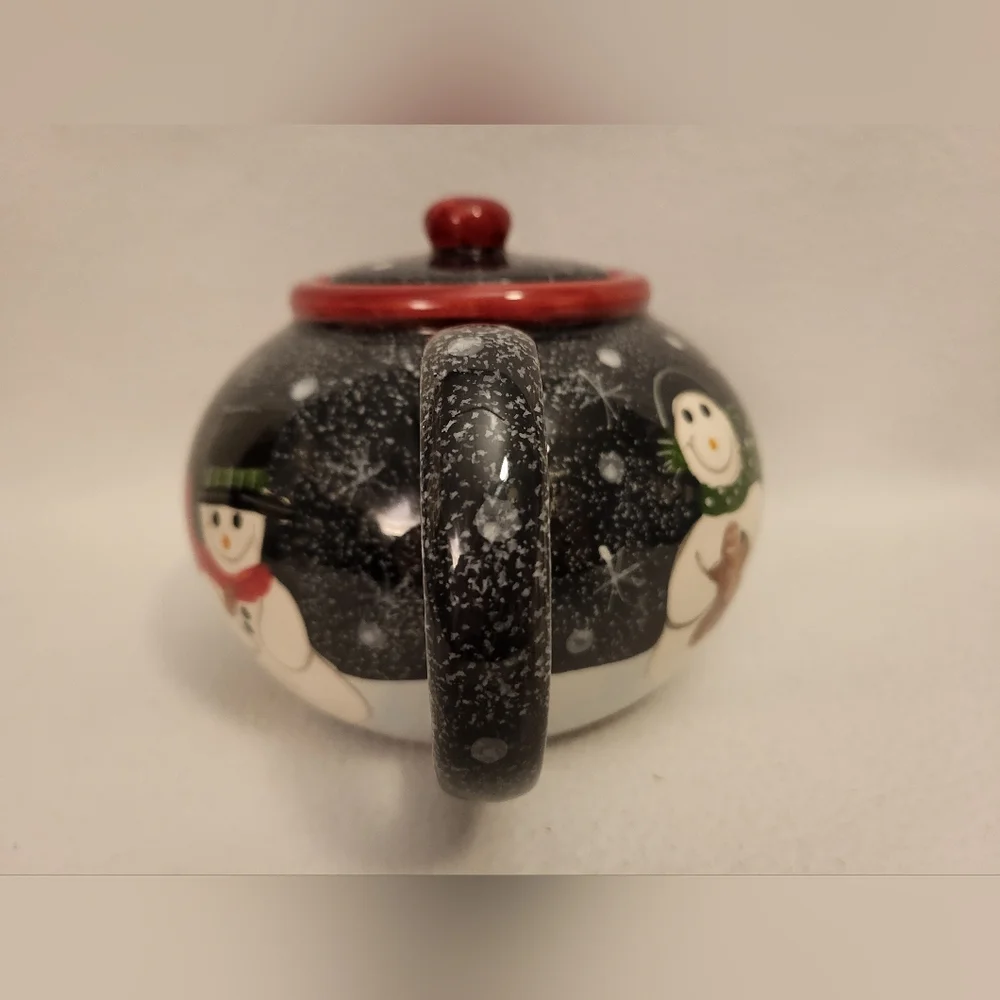 Teapot